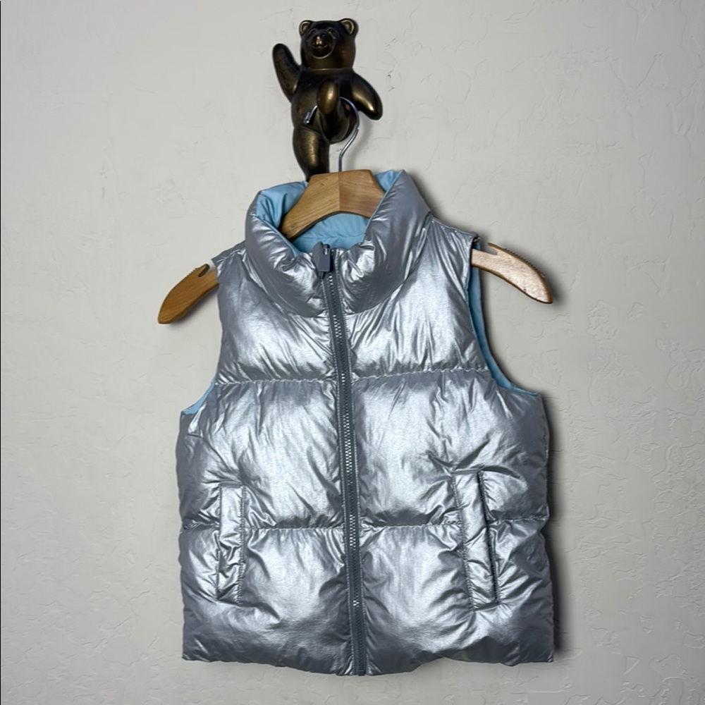 All In Motion reversible Puffer Vest silver and baby blue girls L 10/12